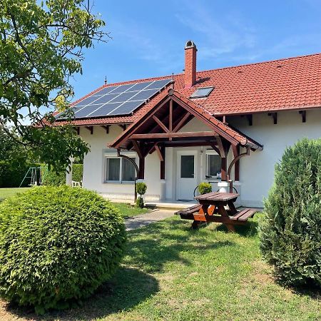 Frankie Holiday Apartment Iii. Balatongyörök エクステリア 写真